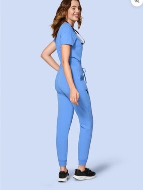 MANDALA SCRUB BUNDLE (3 joggers & 2 tops)